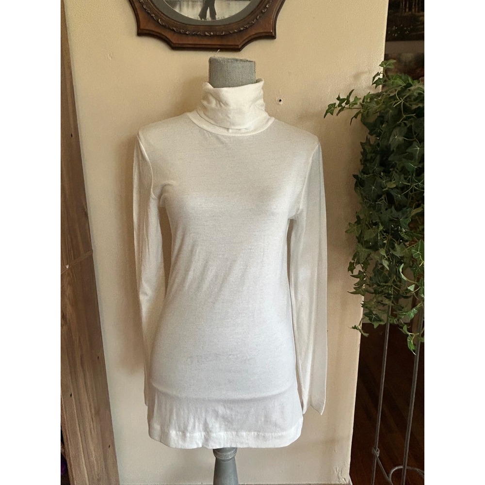 Mossimo Tissue Tee Turtleneck Women L Ivory White Long Sleeve Layering Top